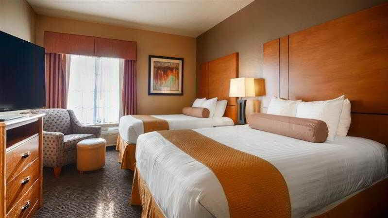 Best Western Plus Hill Country Suites - San Antonio Exterior photo